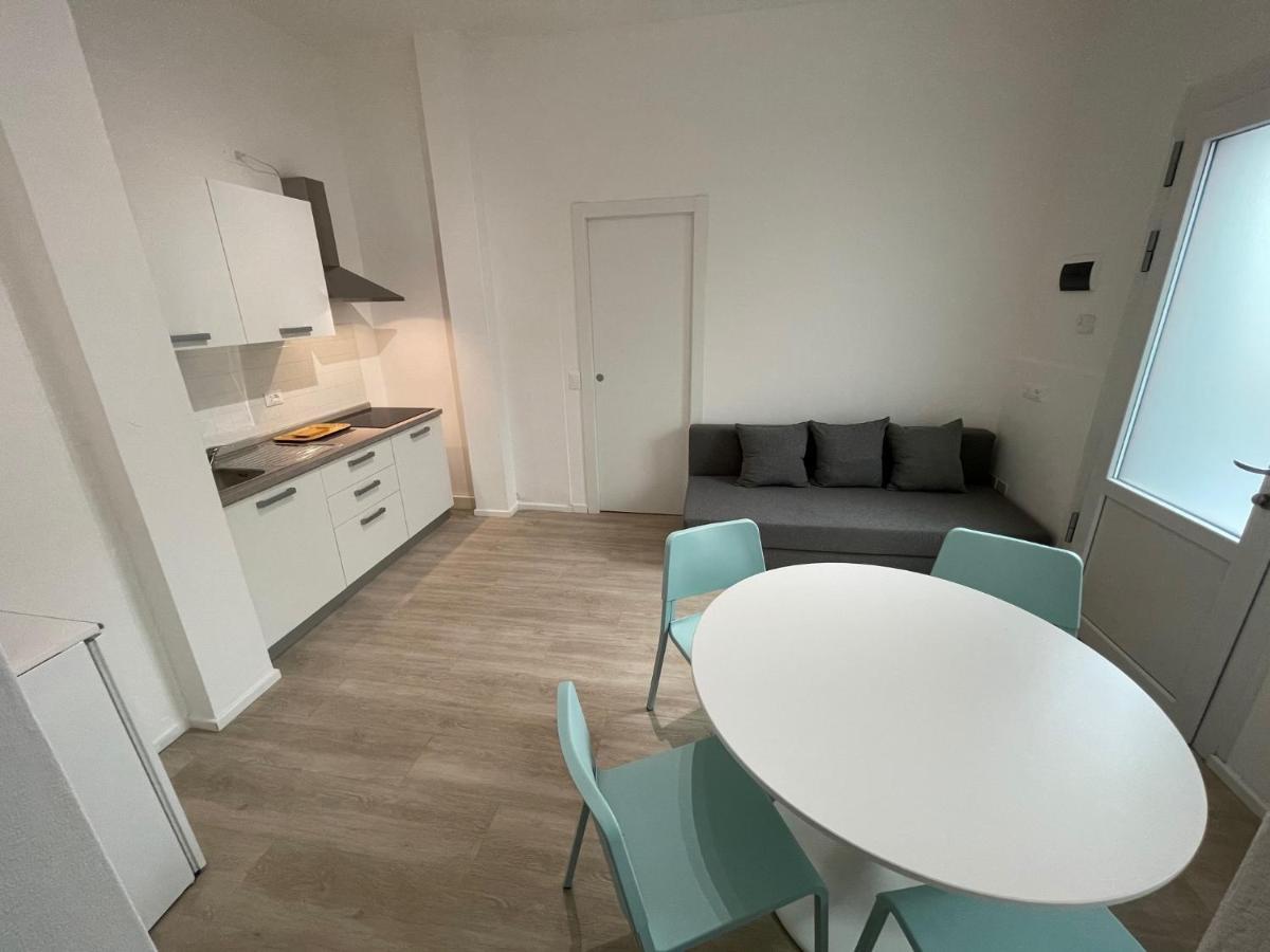 Residence Wally Bilocale Piano Terra - Agenzia Cocal كاوْرلي المظهر الخارجي الصورة